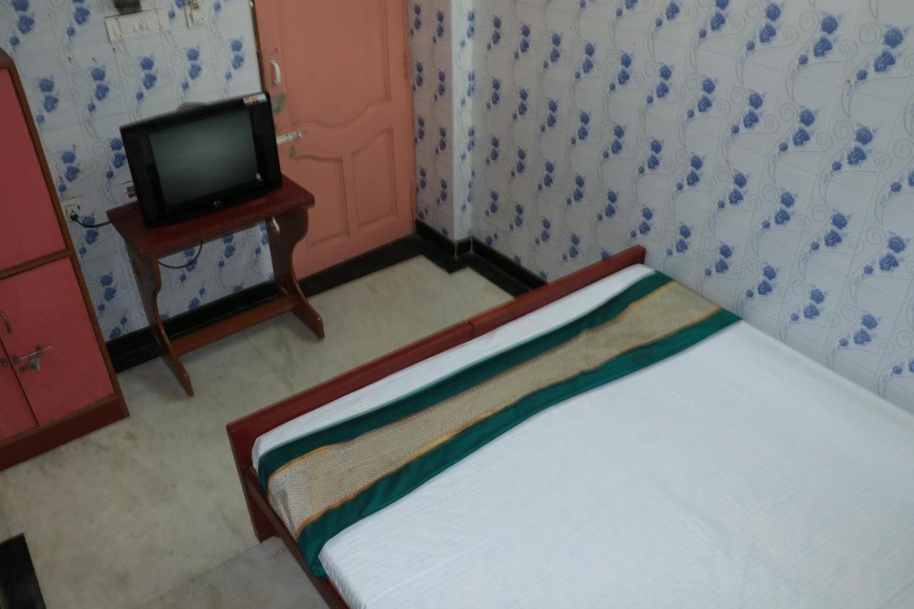 Guest house Nifash Residency